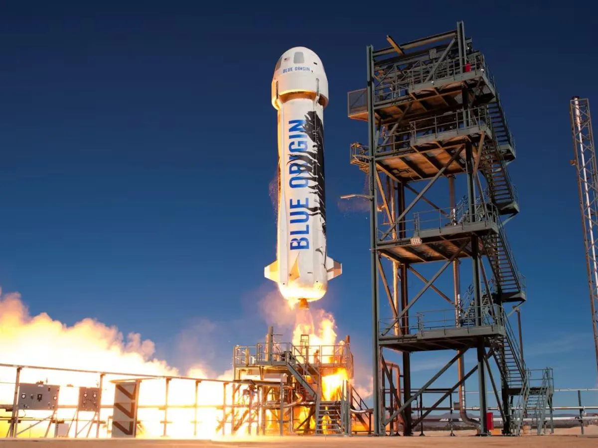 TURISMO ESPACIAL convertido de avif