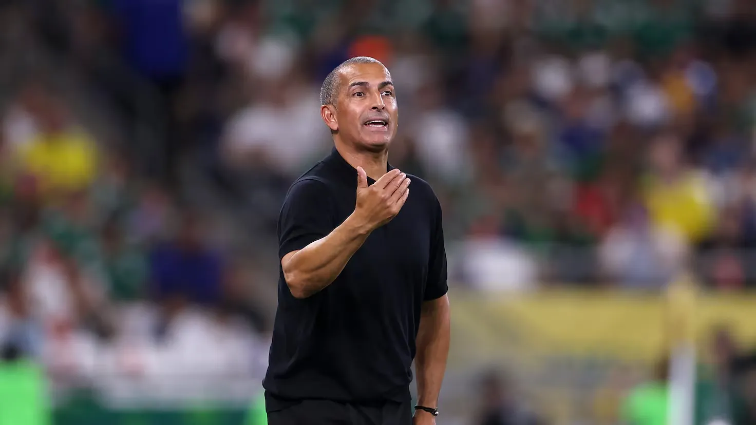 tunez destituye entrenador en pleno mundial