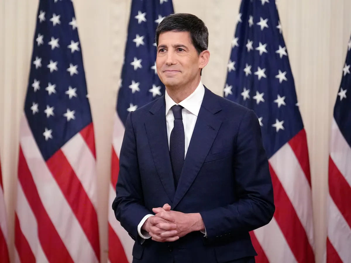 kevin warsh modifico drasticamente comunicado reserva