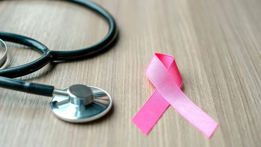 Etcamah en combinación con un inhibidor de CDK46 aprobado en EE. UU. para el tratamiento de primera línea del cáncer de mama avanzado con receptores hormonales positivos