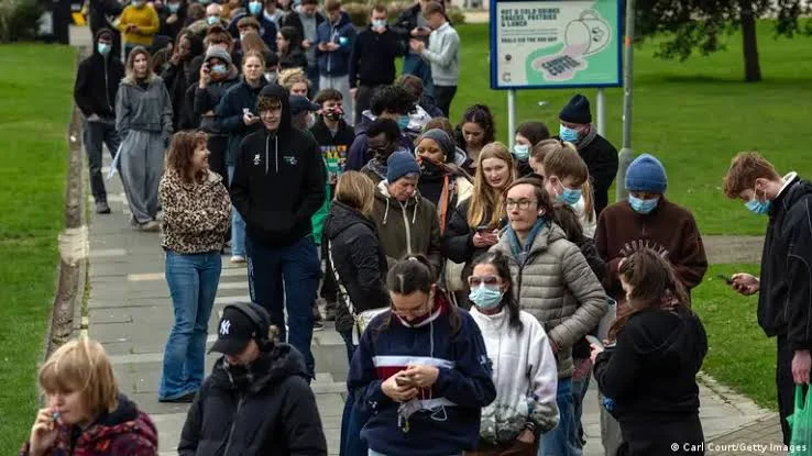 Los científicos revelan la razón de la gravedad del brote de meningitis B en Kent
